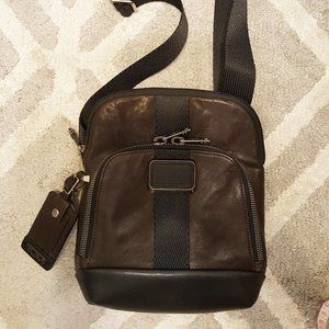Men's Tumi Alpha Bravo **thin** washed leather crossbody bag